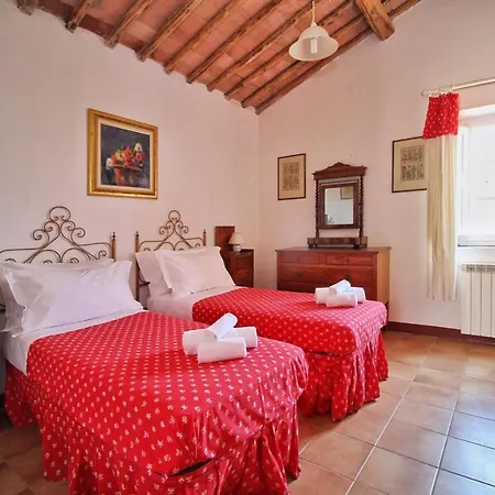 Il Pero Di Cetinale Hotel apartamentowy *