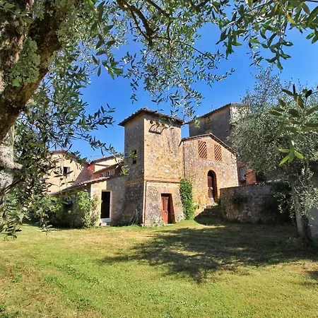 Hotel apartamentowy Il Pero Di Cetinale *