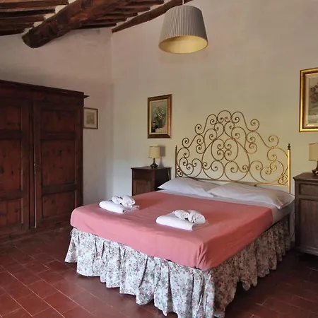 Il Pero Di Cetinale Cetinale